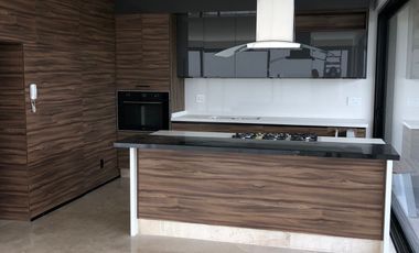 Casa en Renta Nueva en El Campanario Lista para Estrenar, Querétaro
