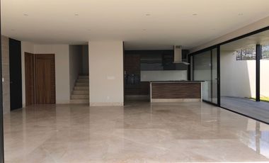 Casa en Renta Nueva en El Campanario Lista para Estrenar, Querétaro