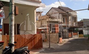 Dijual Kost Dijual Jogja Exclusive 5kt 5km dkt RSA UGM full furnished dan full penghuni