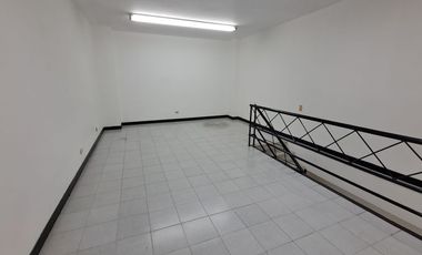 local en arriendo en lorena. Cod A514219