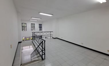 local en arriendo en lorena. Cod A514219