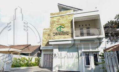 HomeStay + Kost Dijual Jogja Exclusive Setara Hotel di Jalan Kaliurang dekat UII