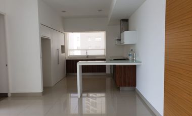 DEPTO EN SONATA TOWERS RENTA $20,000.00 CON MANTO INCLUIDO