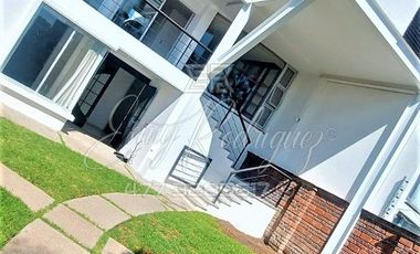 CASA EN RENTA EN LOMAS DE GRAN JARDÍN, 3 REC. CON BAÑO, SIN MUEBLES, JARDÍN GDE