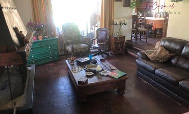 Casa en venta de 7 dorm. en Calera de Tango
