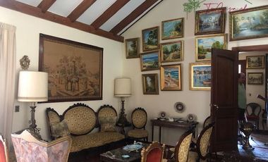 Casa en venta de 7 dorm. en Calera de Tango