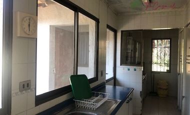 Casa en venta de 7 dorm. en Calera de Tango