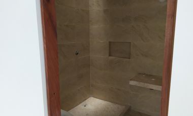 Casa de 3 rec. con alberca en condominio Fracc. Cumbre Tulipanes, Xochitepec, Mor.