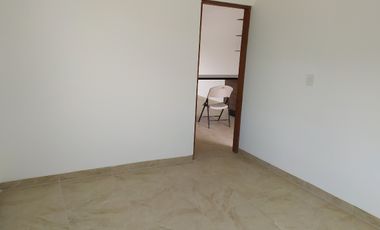 Casa de 3 rec. con alberca en condominio Fracc. Cumbre Tulipanes, Xochitepec, Mor.