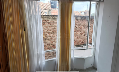 apartaestudio en arriendo en rosales. Cod A5941