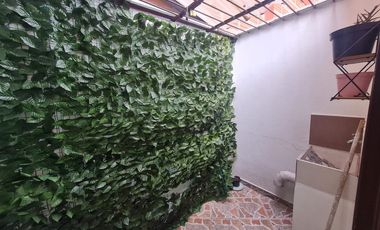 apartamento en arriendo en mesa. Cod A512313