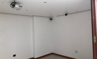 Hermosa Residencia en Mayorazgos del bosque.