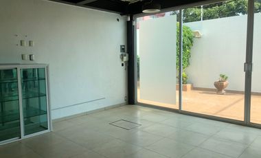 Hermosa Residencia en Mayorazgos del bosque.