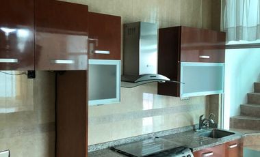 Hermosa Residencia en Mayorazgos del bosque.