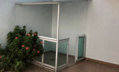 Hermosa Residencia en Mayorazgos del bosque.