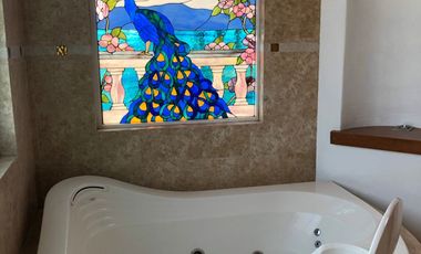 Hermosa Residencia en Mayorazgos del bosque.