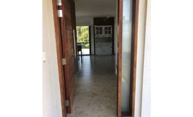 ALQUILER TEMPORARIO CASA EN TANTI CON PILETA
