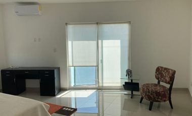 Casa en puerta de hierro