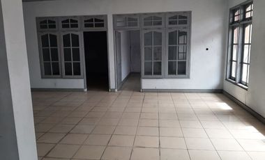 Rumah 3 lantai luas 505m2 type 14KT di Cirebon Jawa Barat