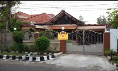 Dijual Rumah di Yosodipuro Surabaya Siap Huni