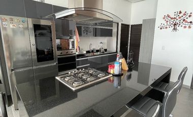 Casa totalmente amueblada en Venta Tequesquitengo
