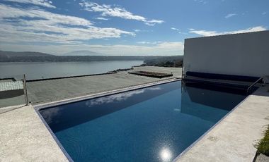 Casa totalmente amueblada en Venta Tequesquitengo