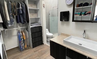 Casa totalmente amueblada en Venta Tequesquitengo