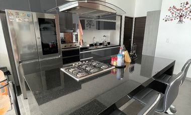 Casa totalmente amueblada en Venta Tequesquitengo