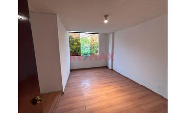 Casa En Venta Frente A Parque Y En Esquina En Urbanizacion Mangomarca
