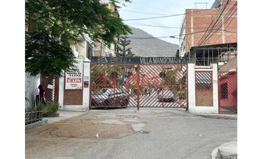 Casa En Venta Frente A Parque Y En Esquina En Urbanizacion Mangomarca