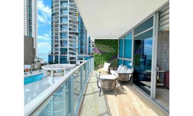 Sea Confiable Vende Apartamento Amoblado en PH Grand Tower