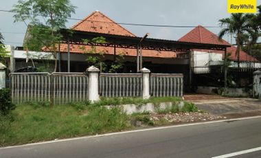 Rumah Dijual di Jalan Setail, Surabaya Pusat