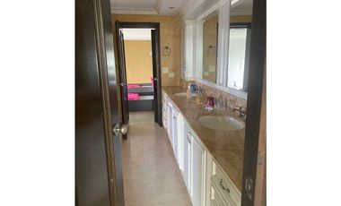 APARTAMENTO EN BELLA VISTA PH ALCZAR 482M2 4REC 3.5B PISO COMPLETO