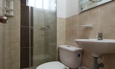 apartamento en arriendo en prados del este. Cod A32150