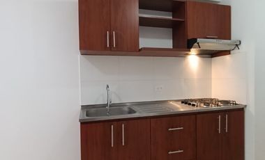 apartamento en arriendo en prados del este. Cod A32150