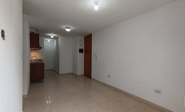 apartamento en arriendo en prados del este. Cod A32150