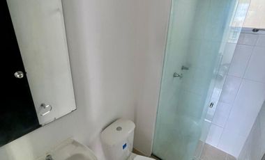 apartamento en arriendo en prados del este. Cod A5020