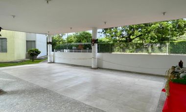 apartamento en arriendo en prados del este. Cod A5020