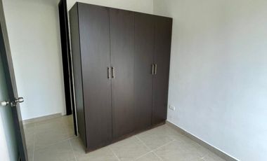 apartamento en arriendo en prados del este. Cod A5020