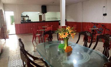 casa-local en venta en montes. Cod V102262