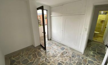 apartamento en arriendo en florida nueva. Cod A62313