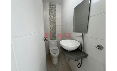 Alquiler Departamento Amplio E Iluminado En Matellini Chorrillos