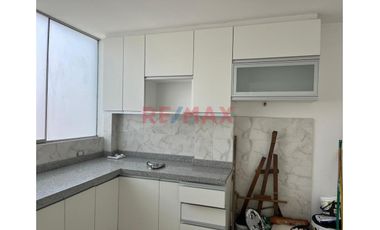Alquiler Departamento Amplio E Iluminado En Matellini Chorrillos