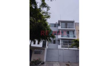 Alquiler Departamento Amplio E Iluminado En Matellini Chorrillos