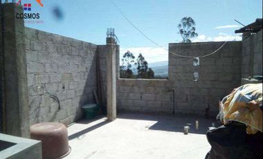 Casa de venta en Cotacachi sector Cuicocha Centro