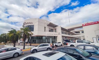 Local comercial · Planta Baja · Centro de Cancún · Plaza Hollywood · Av Xcaret