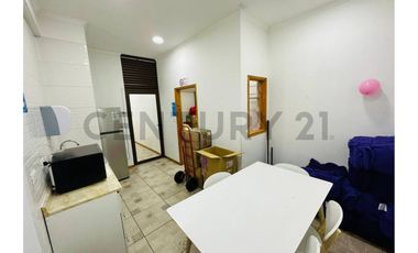 SE VENDE OFICINA AMOBLADA EN BARRIO YUNGAY