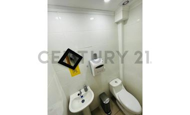 SE VENDE OFICINA AMOBLADA EN BARRIO YUNGAY