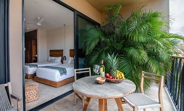 Lujoso Penthouse de 2 Recámaras en venta en Aldea Zamá