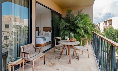 Lujoso Penthouse de 2 Recámaras en venta en Aldea Zamá